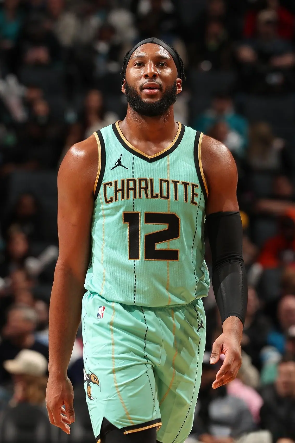 号球衣, 对首发, 火箭队还从