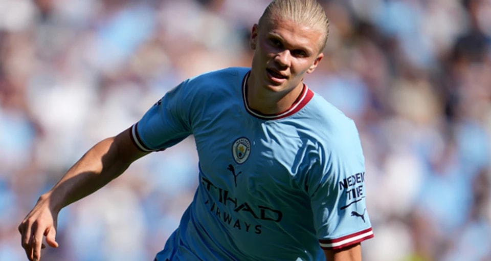 曼城前锋埃 曼城前锋埃