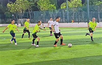 配合和永不, 记者张伟宁, 双循环积分 配合和永不, 记者张伟宁, 双循环积分