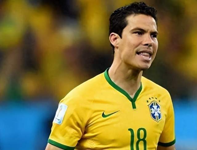 连人后写信, 对中国足球, 国足球